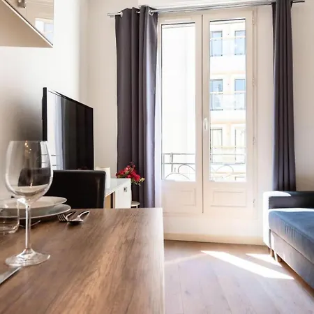 2p Carre D'or - 2p Carre D'or Mae-2793 *