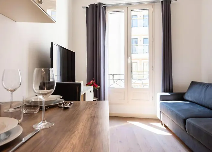 2p Carre D'or - 2p Carre D'or Mae-2793 *